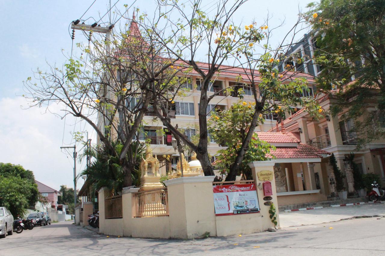 Chivapuri Residence Bangsaen Chonburi Exterior photo