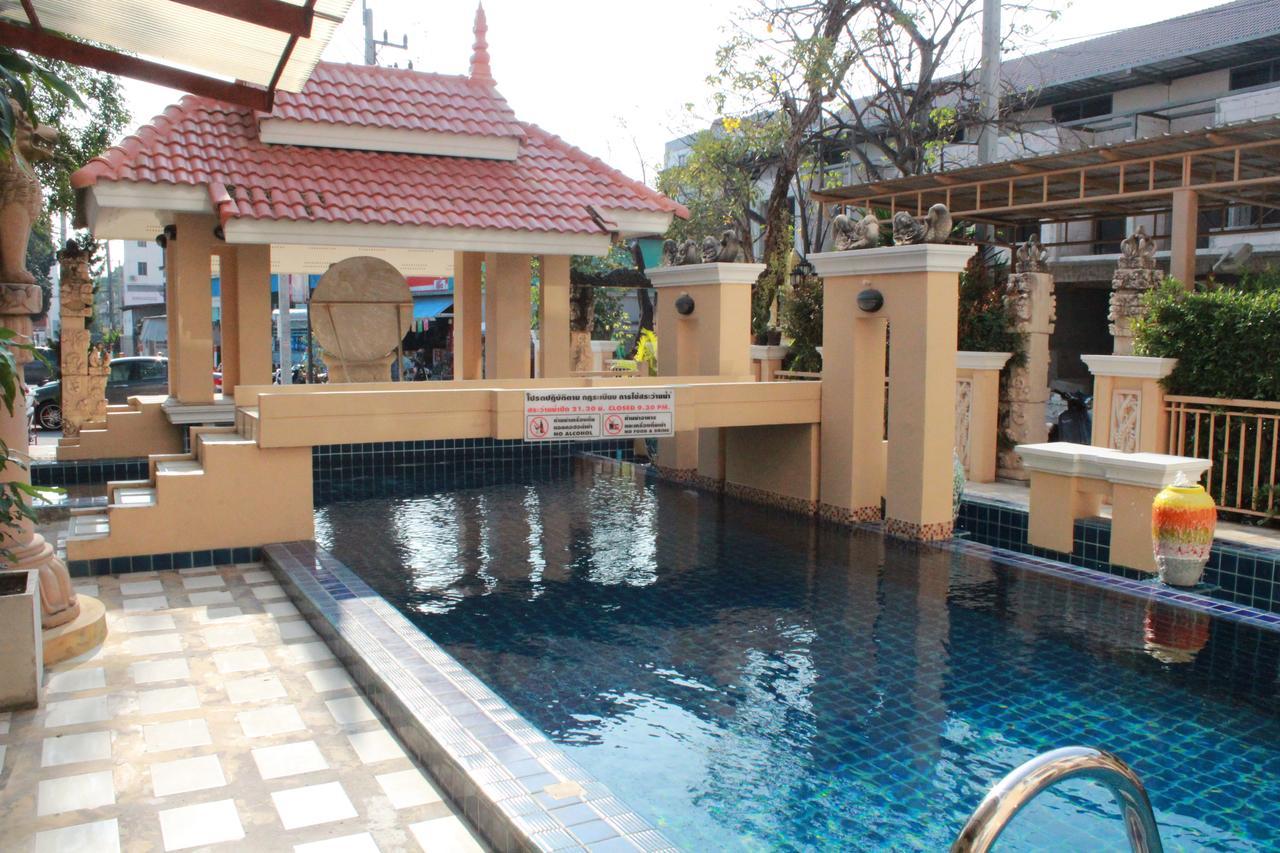Chivapuri Residence Bangsaen Chonburi Exterior photo