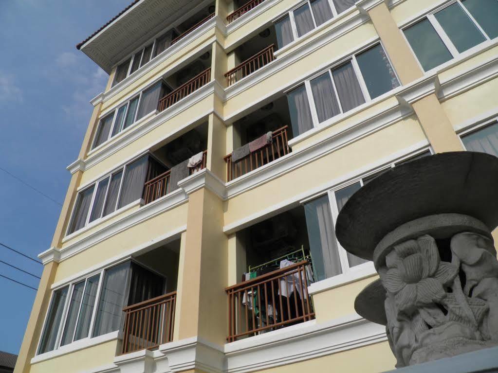 Chivapuri Residence Bangsaen Chonburi Exterior photo
