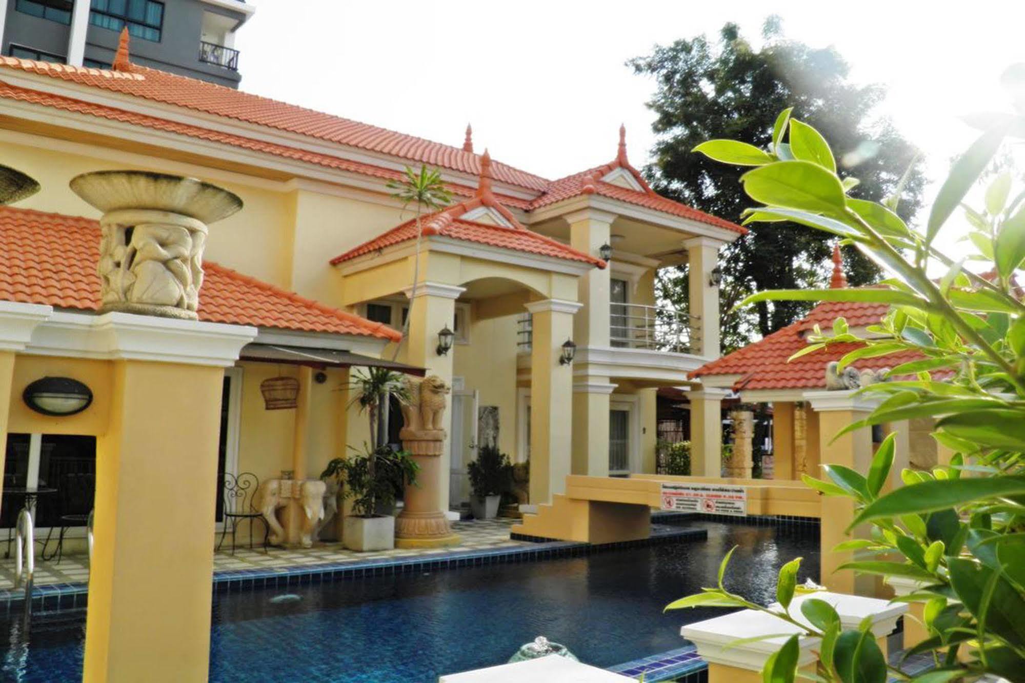 Chivapuri Residence Bangsaen Chonburi Exterior photo